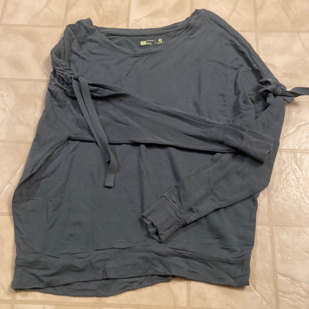 Teal Green Athletic Style Top